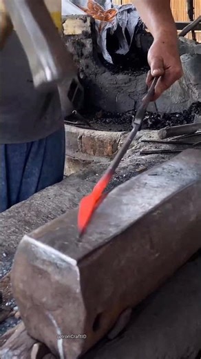 agricultural tool eye manufacturing process #blacksmith #metalworking #blackfriday #handmade