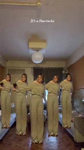 It’s a heartache dance challenge 😍🤩 (cctodc) Let’s dance! 💃🏻❤️ #trendingdance #TikTok2026 #EasyDanceSteps #70sMusic #raqy❤️