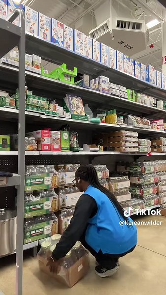 A Day in the Life of a Walmart Employee