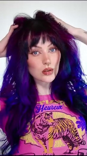 Who knew creating galaxy hair could be this easy?🌌💜💫 @evelina.forsell made magic using our new EU shades Aurora Kiss, Purple Madness, and Emerald Fortune over red and violet hair 🤩 #ArcticFoxHairColor #hair #hairstyles #galaxyhair #veganbeauty #crueltyfreebeauty #bluehair #purplehair #AFAuroraKiss #AFEmeraldFortune #AFPurpleMadness #arcticfox #arcticfoxhair #arcticfoxdye #arcticfoxhairdye #arcticfoxcolor #arcticfoxpurple #arcticfoxgreen #arcticfoxblue #arcticfoxemeraldfortune #arcticfoxpurpl