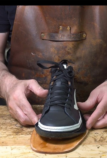 Part 1 Customizing Vans Sk8-Hi Shoes: Unique Designs and Craftsmanship #asmr #shoe #boots #repair #shoemaking #vans #art