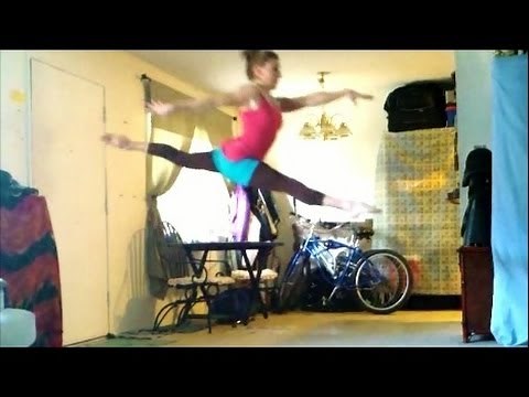 How To Do A Sissonne (Pretty Split Jump) With Coach Meggin!