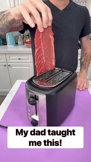 9.8K views · 7 comments | Easy toaster trick This original video was produced by Network Media LLC Productions, Rick Lax and Jennie Carroll | Hack 'n' Giggle | Facebook