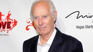 Sir George Martin, Beatles producer, dies
