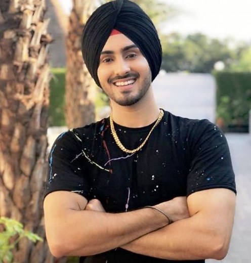 Rohanpreet Singh (Singer) Wiki, Age, Girlfriend, Family, Biography & More - WikiBio