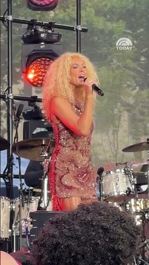 Little Big Town Perform "Over And Over" on the TODAY Plaza