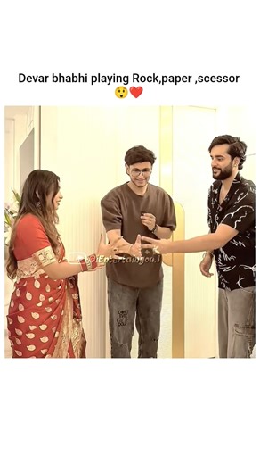 Devar bhabhi playing game 😲❤️#ruchikarathore #funny #fukrainsaan #triggerdinsaan #shortsviral