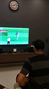 HUMAX ADROID TV BOX 4K •Experience 4k UHD for the richest, most vibrant picture possible. •Dolby Audio delivers rich, clear, powerful sound in the cinema, at home, and on the go. •Voice remote:Press the Google Assistant button on your remote to quickly search 400,000 movies and shows, get recommenda tions to match your mood, control smart home devices, and more •Chromecast built-in Easily cast your favorite movies, music, and more to your TV with Chromecast built-in ☎️ 96894793121(whatsapp) Shop