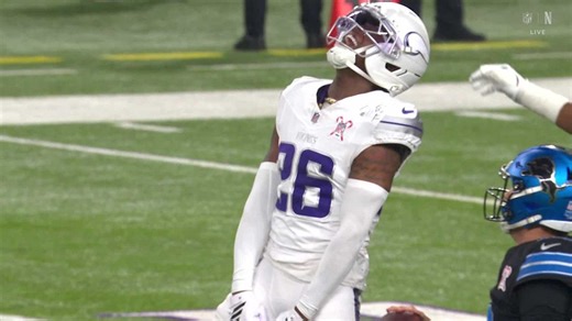 Theo Jackson swarms Goff for 9-yard sack