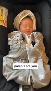 拾 LIMITED TIME SALE 拾 On-the-go with your baby? Let Snugglebundl give...