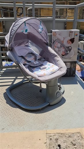 DUKA LA WATOTO on Instagram: "Ofaaa!!! Ofaaa!!! Ofaaa!!! 3 IN 1 BABY SWING - SWING KWA AJILI YA KUBEMBELEZA MTOTO - UNAWEZA KUIFANYA KAMA KITANDA - NA UNAWEZA KUIWEKA KIKAWA KITI -INA MUSIC - INATUMIA UMEME NA BETRI -UNAWEZA KUSET MDA WA KU-SWING - INA REMOTE CONTROL -UNAWEZA KUTUMIA USB FLASH DRIVE MP3 PLAY - UNAWEZA KUUNGANISHA NA SMARTPHONE BLUETOOTH SIZE: 0 - 3 YEARS NI KUBWA NA IMARA MTOTO ANAKUWA COMFORTABLE NA INA MIKANDA YA KUFUNGA KUZUIA ASIANGUKE NA INA NET YAKE TSH 200,000/= Ilikuwa 2