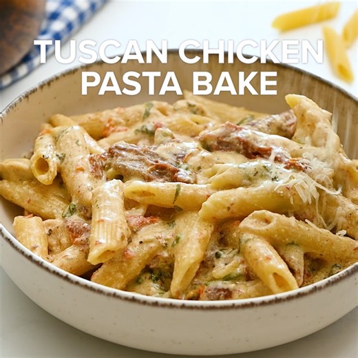 Tender chicken, sun-dried tomatoes, spinach, and pasta all baked together in a creamy, garlicky sauce. It’s the kind of dinner your family will ask for again and again! RECIPE- https://therecipecritic.com/tuscan-chicken-pasta-bake/ | Tried and True Recipes
