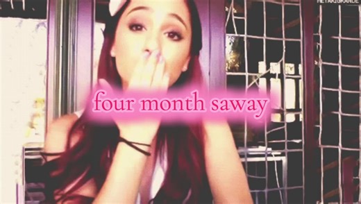 I miss summer so much. when is this cold going to endddd. What’s your favorite season? #summer #2016 #aesthetic #tiktokshop #tiktokmademebuyit if you got this far comment “🪳” to confuse everyone else.