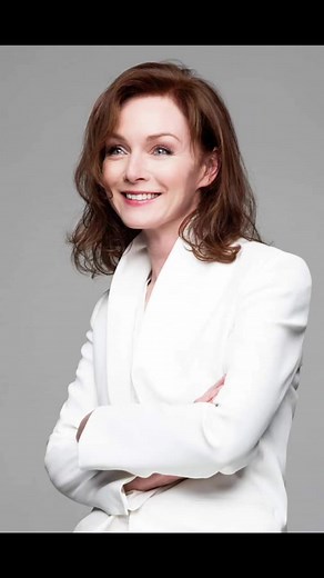 19K views · 642 reactions | Letitia MacKenzie is the wife of Colum Mackenzie who us the Laird of Leoch. They have a son Hamish. Northern-Irish actress Aislín McGuckin portrays Letitia | Outlanderaddicted | Facebook