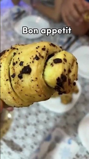 How to Make Flaky Croissants in an Air Fryer – No Oven Needed?