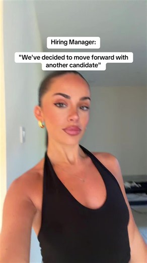 Hiring manager: “We’ve decided to move forward with another candidate.” Most people instantly assume that means the opportunity is gone forever. A lot of the time, it isn’t. In hiring, a “no” often just means “not right now.” The person they picked could fail references. They could reject the offer. They could leave after a few weeks. And when that happens, companies don’t usually go back to the candidates who reacted emotionally or disappeared. They go back to the person who handled rejection p