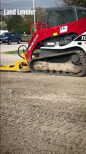 Transform Your Gravel Driveway: Land Leveler with Scarifier Teeth for Perfect Grading