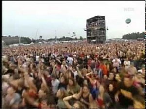 Beck - Loser [Live@Bizarre Festival 2000]