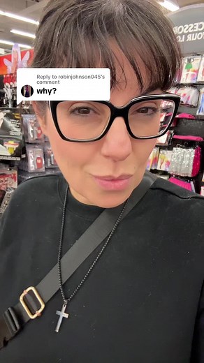 DIY Vampire Fangs Tutorial - Affordable and Realistic DIY Vampire Teeth Creation