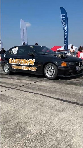 Bmw e36 turbo vs Audi RS6 Ro Drag Racing