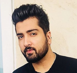 Jaani (Punjabi Lyricist) Wiki, Age, Girlfriend, Wife, Family, Biography - WikiBio