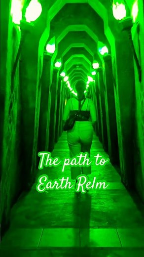 This is the way to Earth Relm in Wisconsin Dells