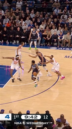 5.2M views · 155K reactions | The ball movement on this Julius Randle triple! He has 6 PTS already for Minnesota! 欄 MIN-NYK • LIVE on ESPN ➡️ https://www.nba.com/how-to-watch-game-redirect/0022500175?partnerRef=NBA&platform=Facebook&surface=Post | NBA | Facebook