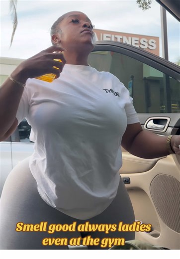 I get some many compliments of how good I smell even while I’m working out. I absolutely love this scent! #sttesperfume #affordableperfumes #vanillascents #smellgoodroutine #fyp