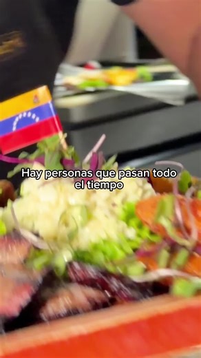 Hay que disfrutar la vida no contar calorías! 🍽️COPPER STATE KITCHEN🍽️ 📍919 East Mahoney Avenue #CopperStateKitchen #MesaAZ #PhoenixEats #FoodieVenezolano #Comedia #SaborVenezolano #FoodieAZ #MesaFoodie #PhoenixFoodie #fyp 📍Servimos el área de Phoenix – Mesa, Chandler, Gilbert, Paradise Valley 📲Contáctanos: 602-349-7551