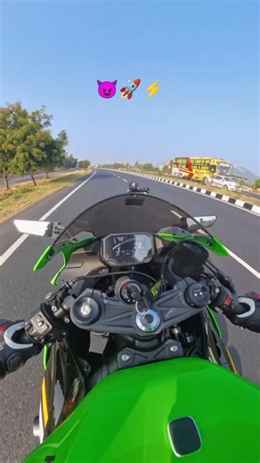 Kawasaki Ninja ZX6R Rocket Start 🚀 | Launch Control Activated #viral #tranding #shortsfeed #ytshorts