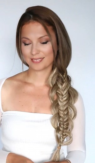 38K views · 176 reactions | Side Braid Idea! #hairtutorial #hairstyles #tutorial #viralreels | Another Day Another Braid | Facebook