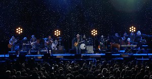 Watch Devon Allman, Duane Betts, & More Collaborate On Allman Brothers Classic "Blue Sky" At Volunteer Jam