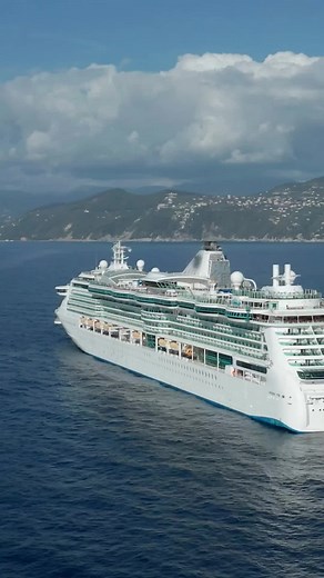 [SAVE THIS POST] Is your busy family looking for a great deal on a cruise for 2024? Here's when to book: 🛳️January and February: This is the best time to book a cruise, as cruise lines offer their best deals during this time. 🛳️ Black Friday and Cyber Monday: There are often great deals on cruises during these holidays. 🛳️ Memorial Day and Labor Day: Some good deals on cruises during these holidays also exist. How far in advance should you book? 🛳️ As early as possible: The best deals go qui