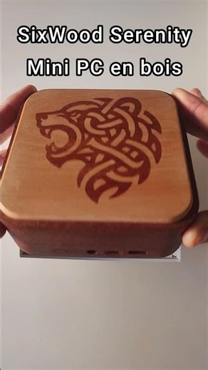 Unboxing d'un Mini PC en bois trop beau et surpuissant!