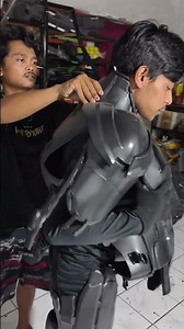 Adult size Batman cosplay is finished, here is a tutorial on how to make it #cosplay_batman #batman