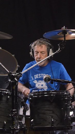 5.5K views · 2.3K reactions | @simonphillipsofficial plays “Winter...