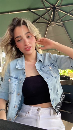 Blonde Skinny Trend: Exploring Fashion and Style