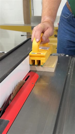 The GRR-RIPPER 2GO delivers control, grip, and safety for table saw cuts — now available at Home Depot Canada 🇨🇦 and select Home Depot locations in Central Florida. 🔧 Why woodworkers choose the GRR-RIPPER 2GO: ✅ Quick setup for everyday table saw cuts ✅ High-traction pads for maximum control ✅ Safer handling of narrow and small stock ✅ Compact, grab-and-go design ✅ Perfect for pros and DIYers alike Cut with confidence. 🟩🛠️ | Microjig
