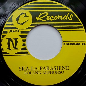 Roland Alphonso / Lee Perry & The Soulettes - Ska-La-Parasiene / Please Don't Go