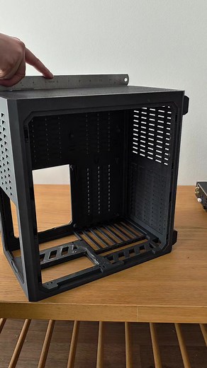 What happens to a PC case printed in PLA? This is what it looks like after 1 year. This is a disassembly of a case printed in the forbidden material. While it is survived without deformation, I still DO NOT recommend PLA, this was for testing only! #bambulab #pcbuild #3dprinting #@BAMBULAB Official #pcgaming