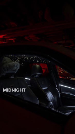 300 interior ✨ #fyp #carsoftiktok #ambientlight #starlights #chrysler300