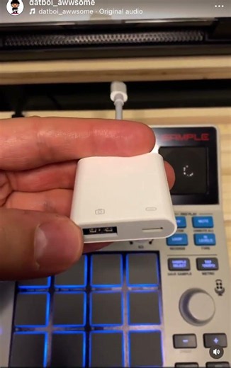 Sample straight from your phone!😱🔥 #mpc #mpcsample #tutorial #howto #makebeats #teach #learn #rap