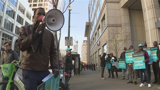 Seattle rideshare drivers protest 'flooded' market, demand Uber and Lyft stop adding new drivers
