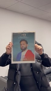23K views · 240 reactions | La Une du magazine «Valeurs actuelles» relance les rumeurs sur les ambitions politiques de l’animateur Cyril Hanouna. Pourtant, encore ce lundi à l’antenne, le trublion du PAF a continué de brouiller les pistes. | Le Figaro | Facebook