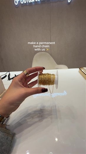 Hand Chain Permanent Style for Unique Looks