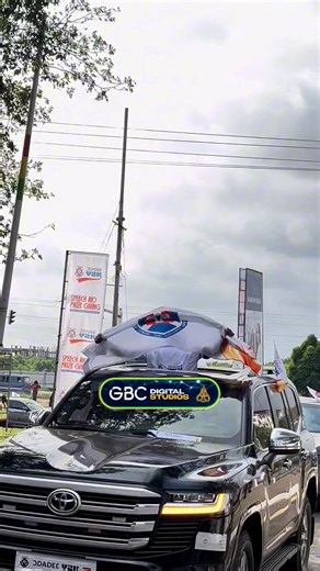 Watch how the 2,000 year group of PRESEC old boys were welcomed on campus yesterday ahead of the 87th Speech and Prize Giving Day💙💙 #ɔdadeɛ #Presec | GTV Ghana