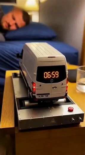 sprinter te réveille ! #voiture #matin #truck #alarmclock