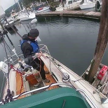 SINGLEHANDED DOCKING WITH ONE ARM