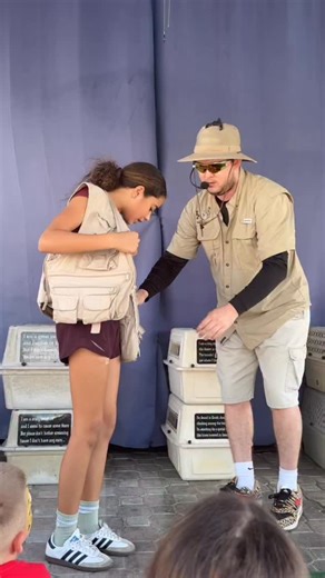 Ariana on Instagram: "went to an animal show today and they pulled me on stage! I got to hold a Ball Python — one of my favorites 💛 Then… they gave me a BIG frog 😳 I love snakes… but frogs are not my thing 😂 Would you hold the frog or the snake? 🐸🐍 #Snakemasterexotics #AnimalShow #BallPythonLove #KidsWhoLoveReptiles #BraveButNotThatBrave 😆"