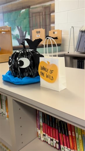 🎃Check out these amazing book character pumpkins!!! 🎃 Way to go!! | Rustic Oak Elementary